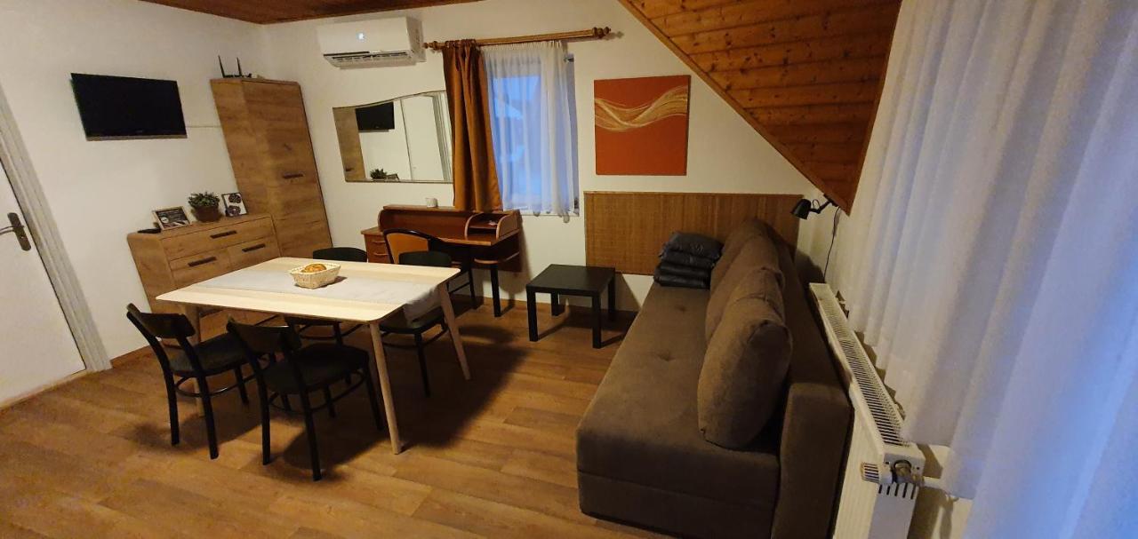 Forrest Apartman Gyenesdiás Exterior foto